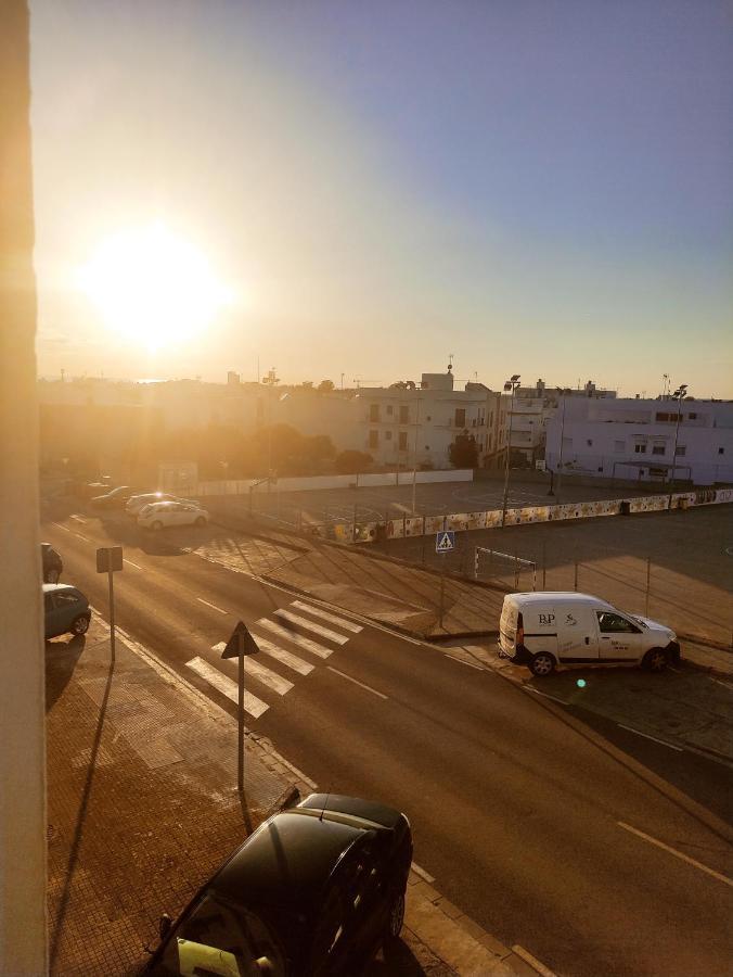 Apartamento Conileno Con Terraza Конил-де-ла-Фронтера Екстериор снимка